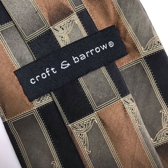 Croft & Barrow Silk Tie. - Picture 2 of 4